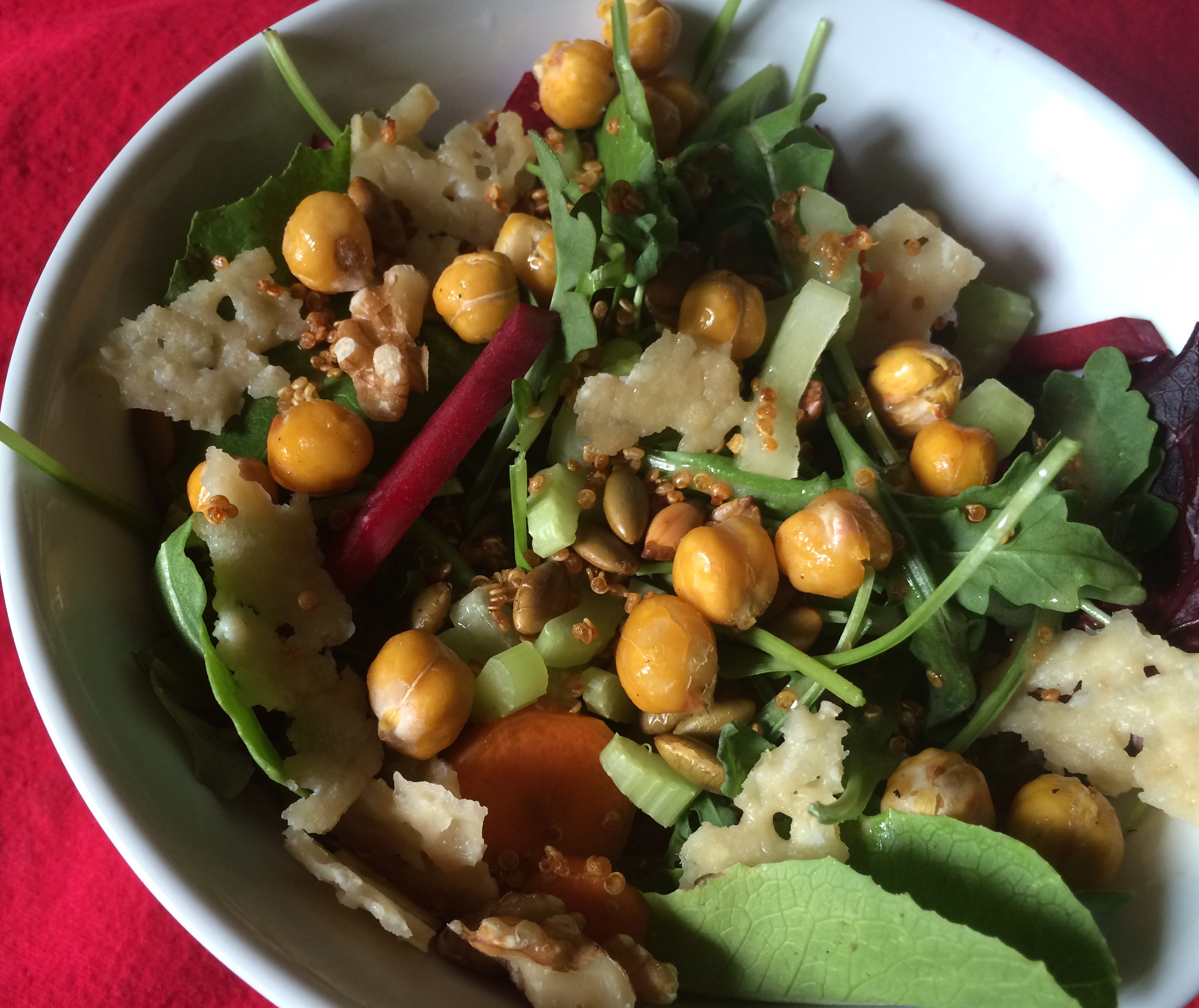 Gourmet Mixed Green Salad Recipe - Caramel and Spice