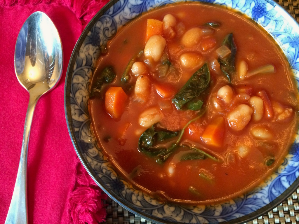 Kale, Tomato, and Cannellini Bean Soup - The Pollan Family