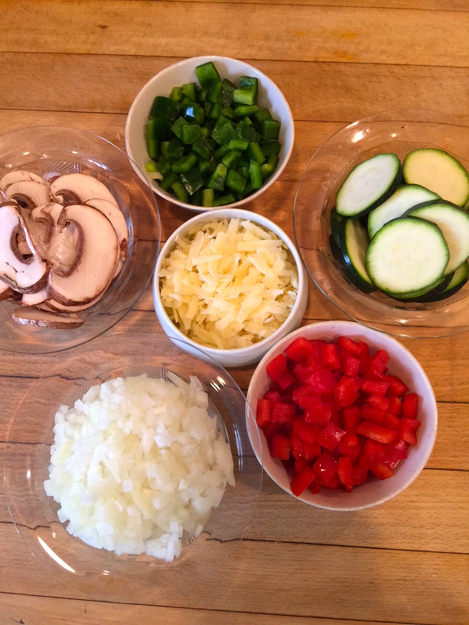 Veggies in bowls for frittata